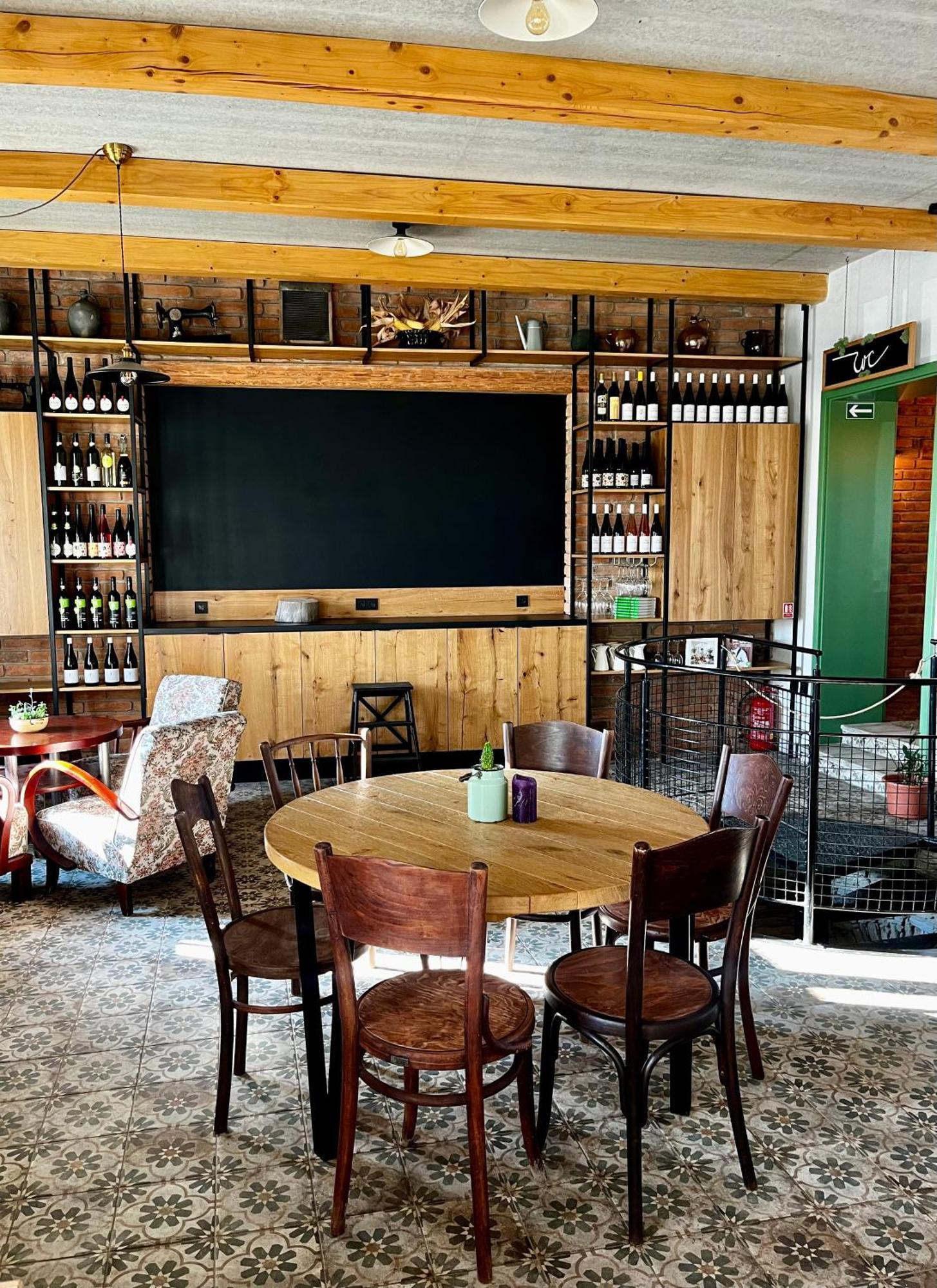 Penzion A Bistro Stary Kopec ズノイモ エクステリア 写真